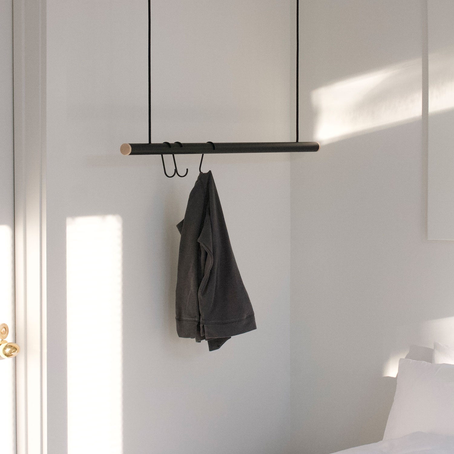 Hanging Clothes Rack in Black